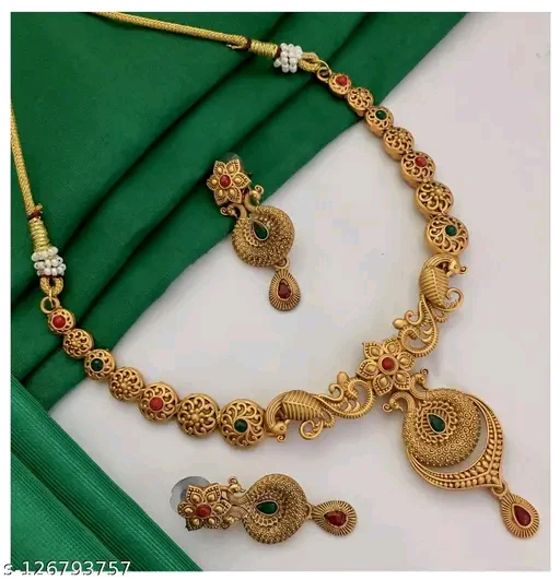 Allure Graceful Gold-Plated Jewelry Set – Adjustable Necklace &Earrings for Effortless Elegance"