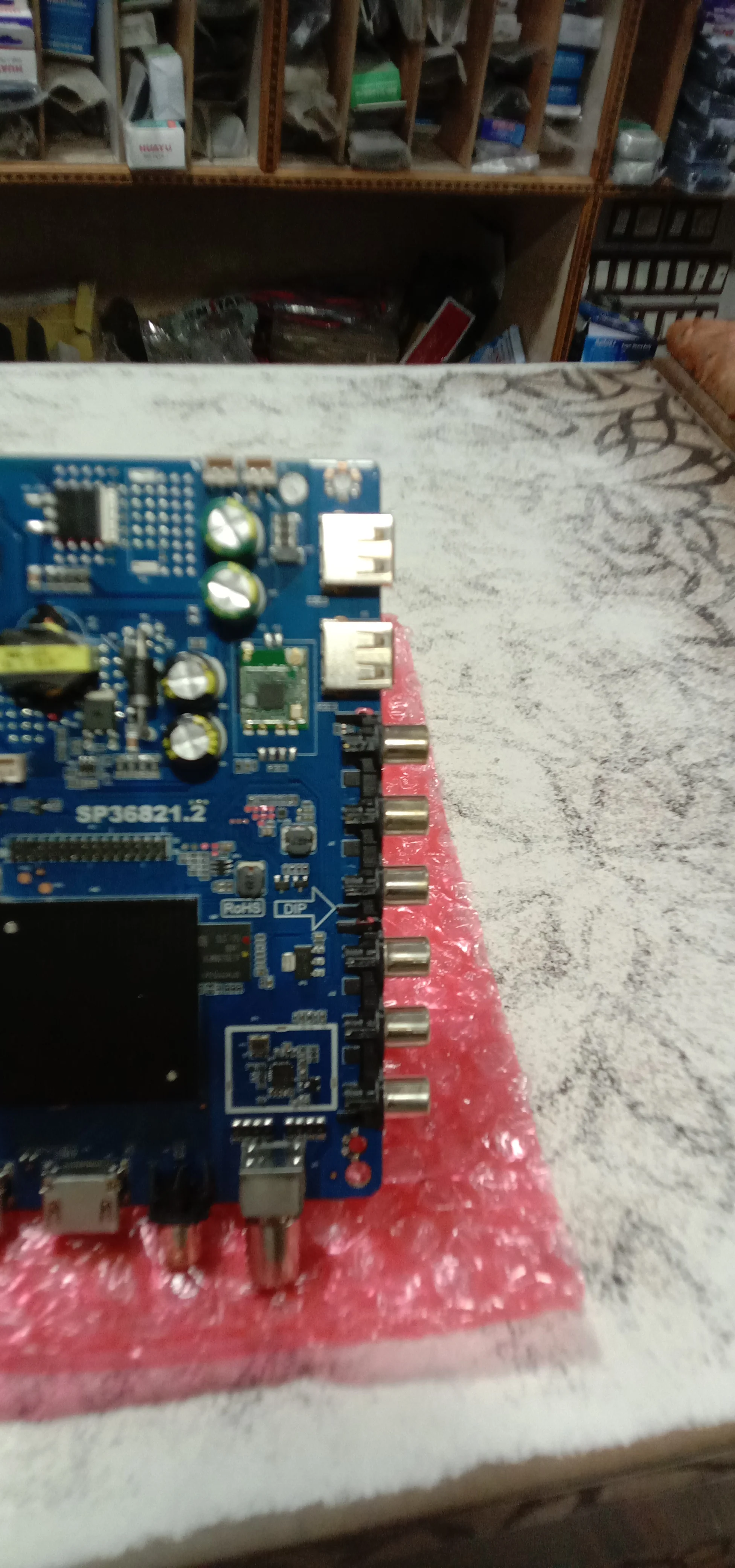 Android TV Motherboard with Remote for 42'' to 50'' Smart TVs – Model SP35851.22# - Image 4