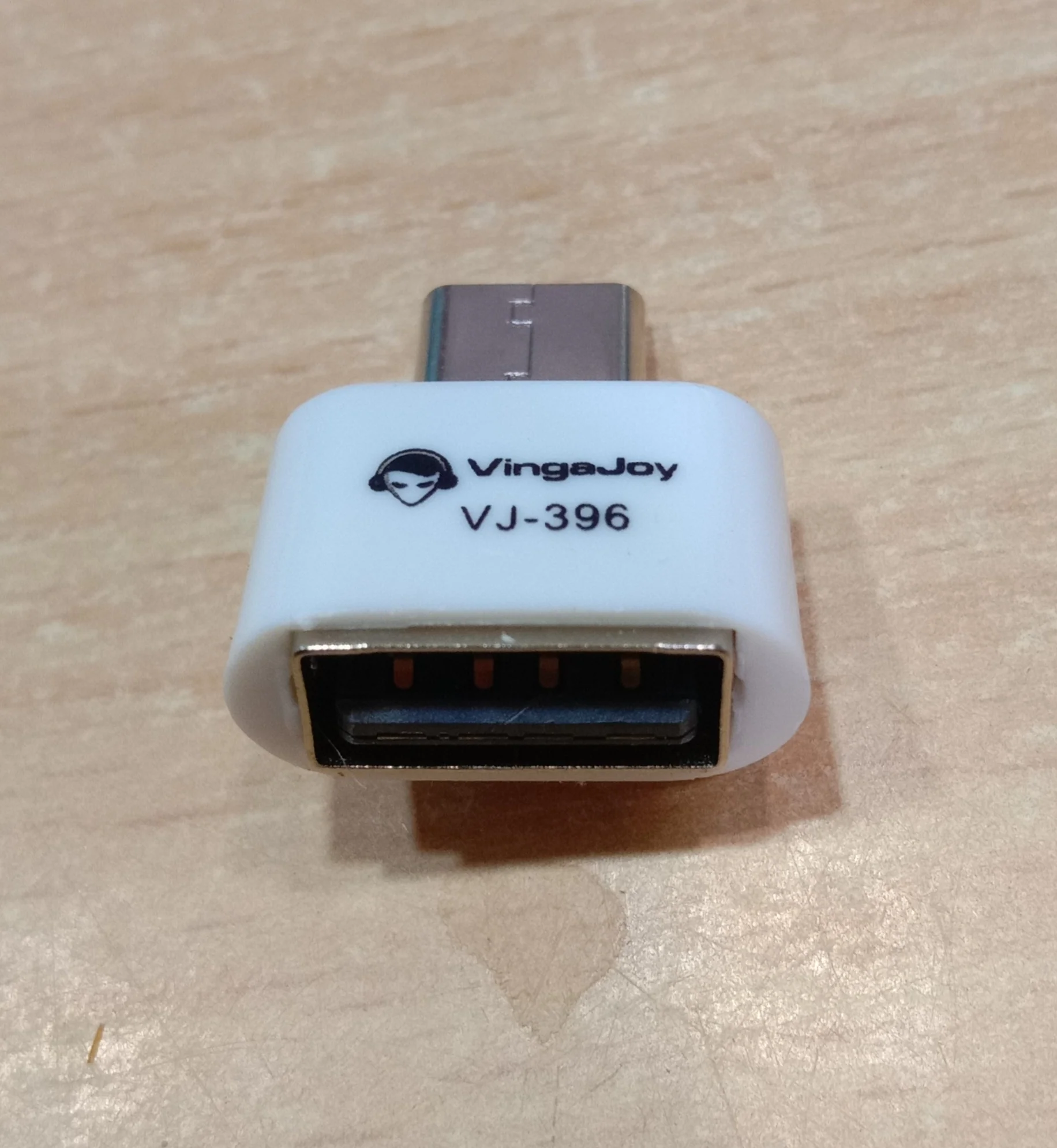 C type to USB Convertor used for Mobile Phone