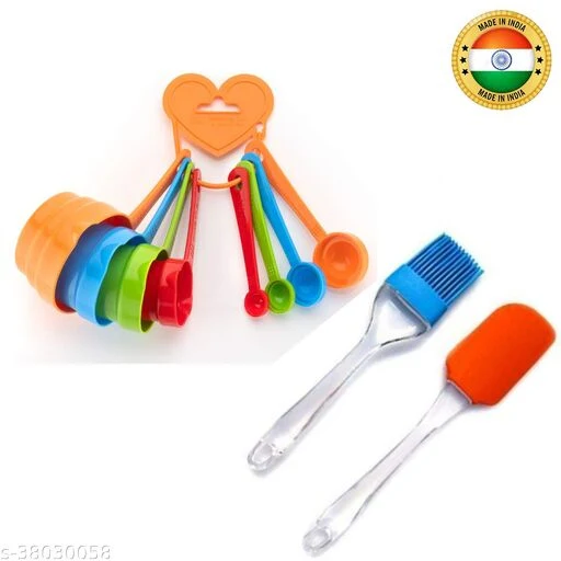  *Cake Decorating Kits Cake Turntable, 12 Numbered Cake Decorating Tips, 3 Icing Spatula, 3 Icing Smoother, 1 Silicone Piping Bag, 1 coupler , 1 set brush spatula , 8 pc colour measuring cup & spoons(Multicolour)* - Image 2