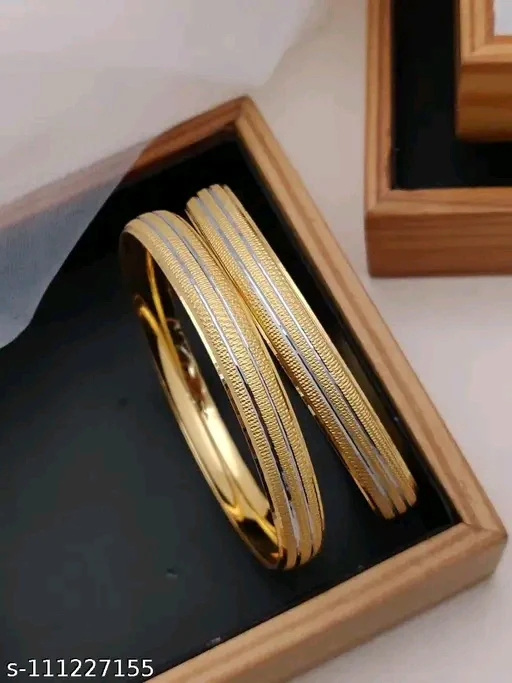 Elite Chunky Gold Plated Brass &amp; Copper Bangles Set - Image 3