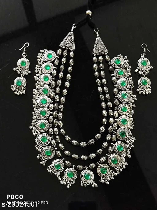 Elite Glittering Women jewelley set - Image 3