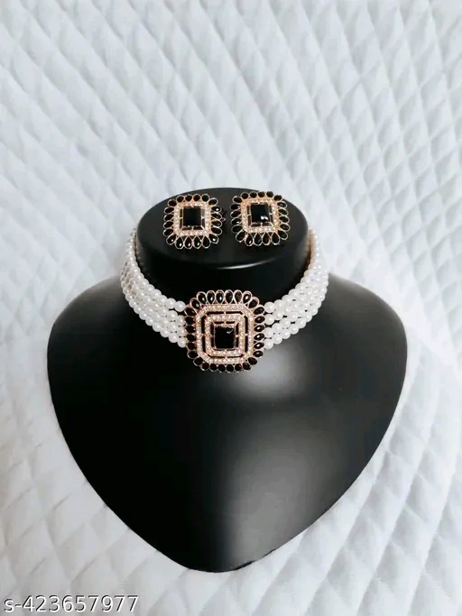 Elegant Gold-Plated Choker & Earrings Set | Feminine Grace & Timeless Beauty - Image 4