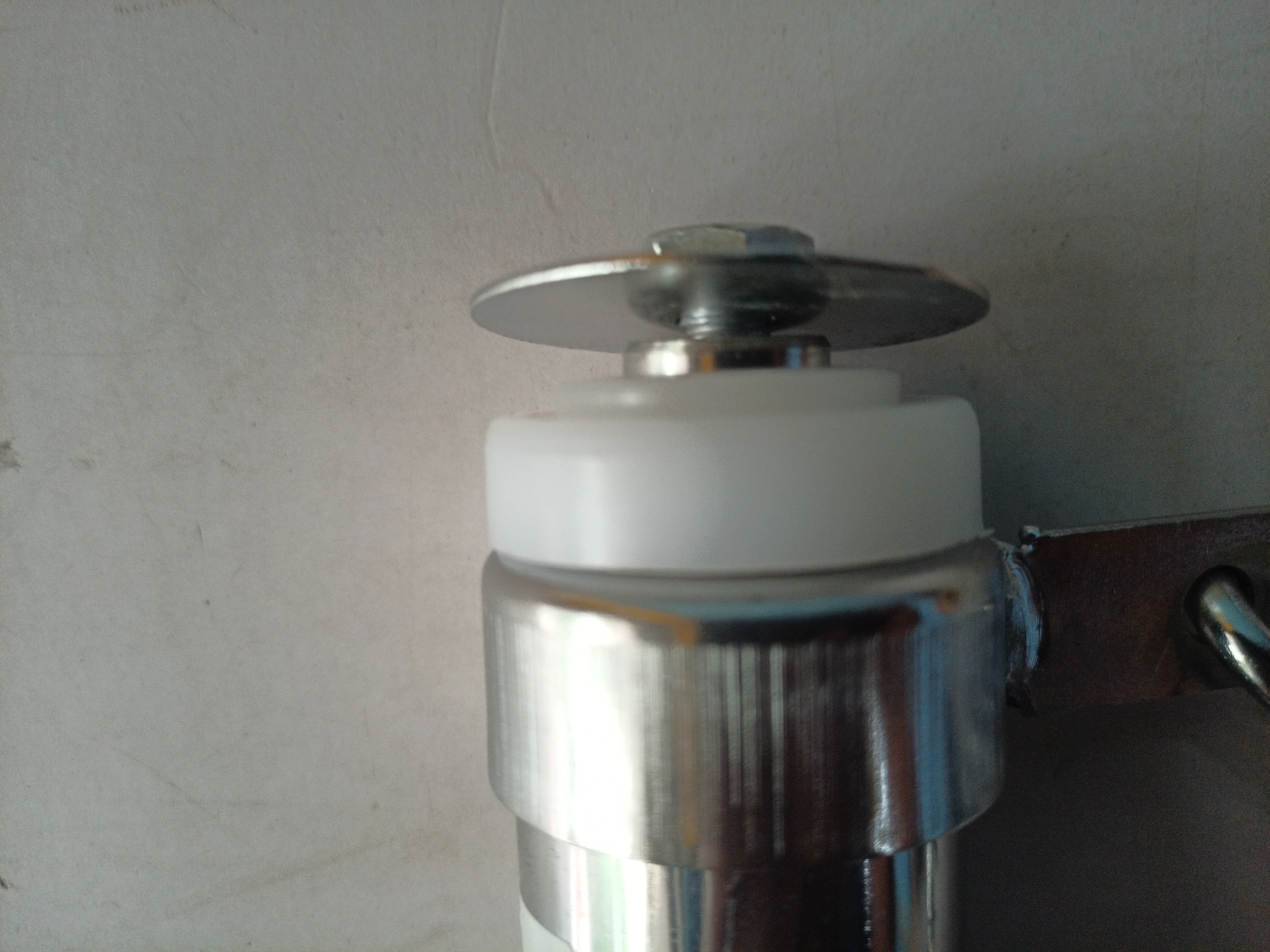 Grander handly Teflon Bush - Image 2