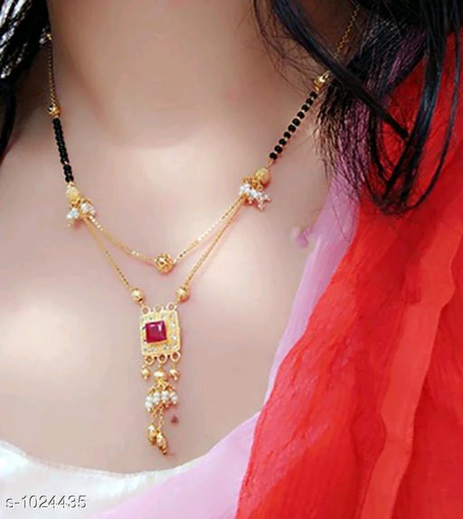 Ladies Beautiful Alloy Mangalsutra - Image 4