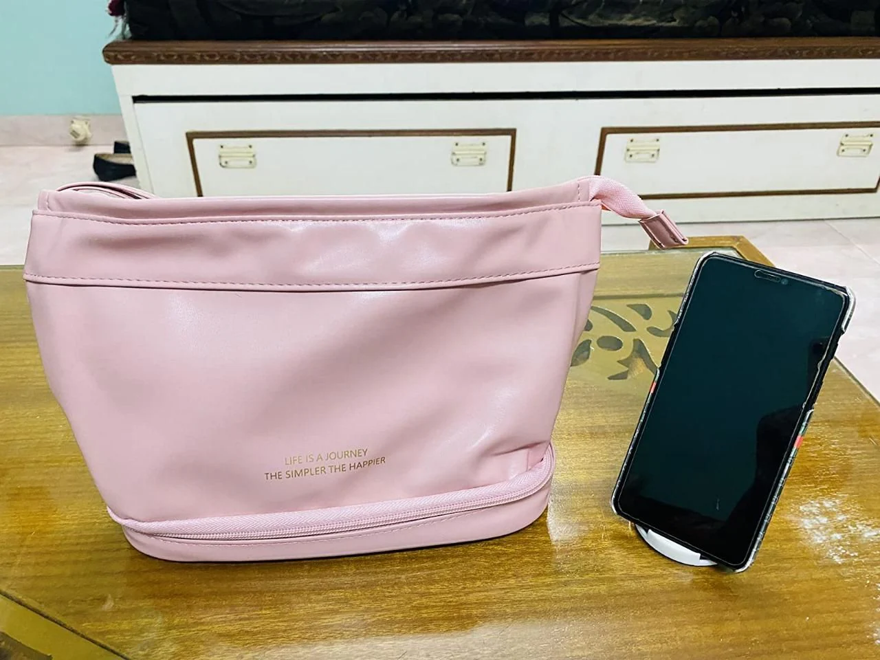 Large Capacity Cosmetic Travel Bag - Image 6