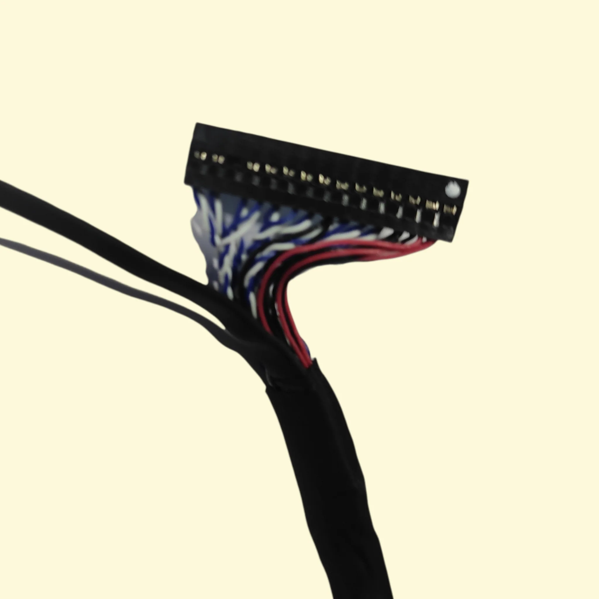 LVDS Cable 09 - High-Quality 9-Pin Low Voltage Differential Signal Cable for Display and Electronics# - Image 4