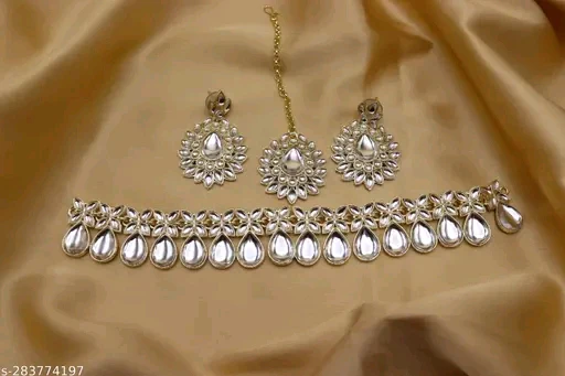 Royal Navratna Kundan Jewelry Set – Gold-Plated Elegance for Every Occasion - Image 2