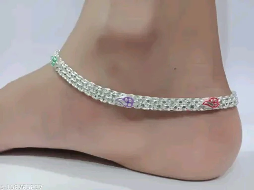 Elegant Silver-Plated Anklet with Toe Ring - Image 3