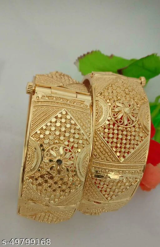 Shimmering Beautiful Bracelet & Bangles
