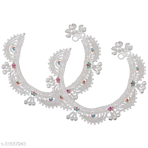 Shimmering Chunky Women’s Silver-Plated Anklets & Toe Rings Set - Image 3