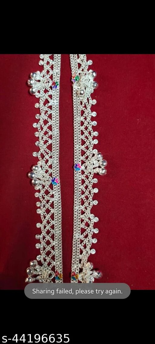 Shimmering Chunky Women Anklets & Toe Rings - Image 3