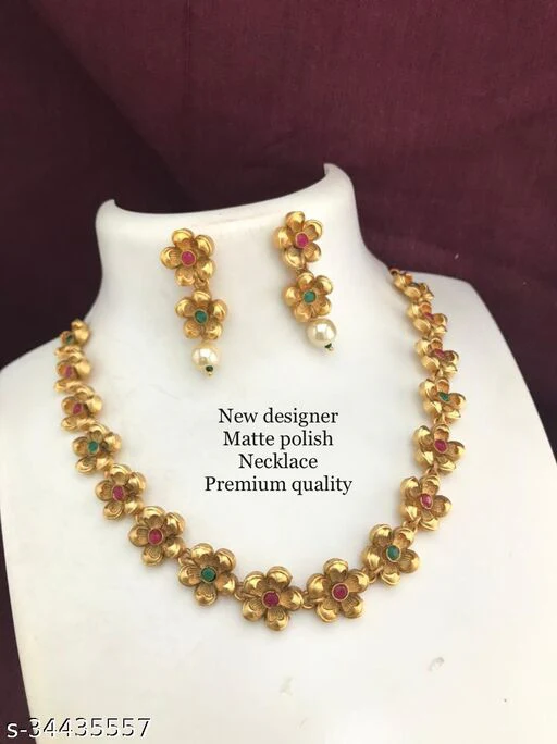 Shimmering Chunky Women Necklaces & Chains - Image 5