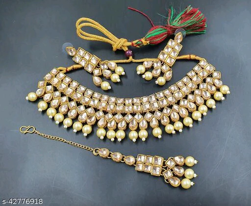 Shimmering Chunky Women Necklaces & Chains - Image 5