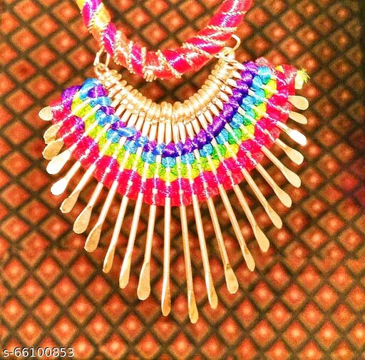 Shimmering colourful necklace - Image 3