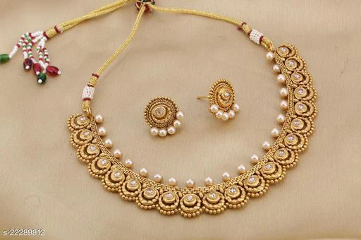 Sizzling Bejeweled Women Necklaces & Chains - Image 4
