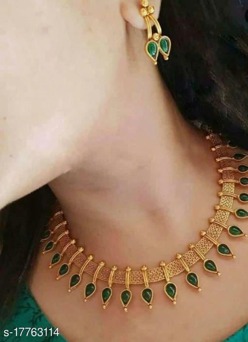 Sizzling Bejeweled Women Necklaces & Chains - Image 7