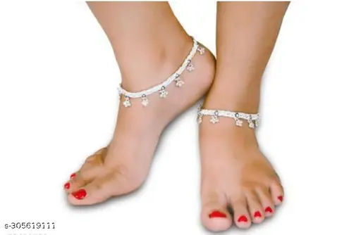 "Sparkling Charm: Women’s Silver-Plated Anklet & Toe Ring Set with Cubic Zirconia" - Image 2