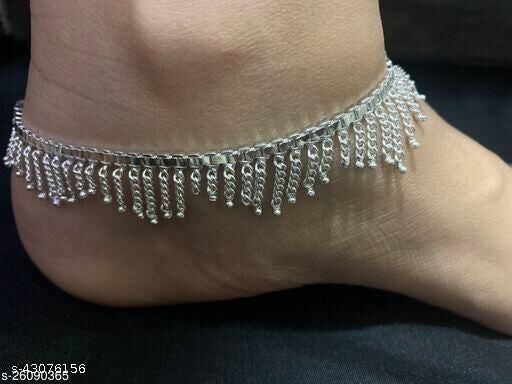 Sizzling Fancy Women Anklets & Toe Rings - Image 3