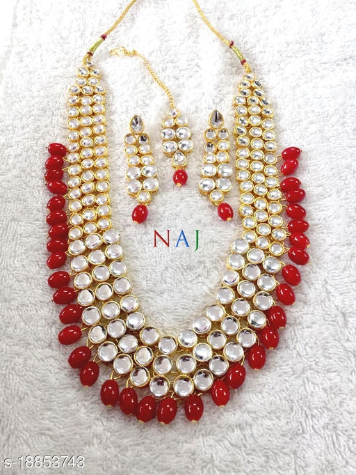 Sizzling Fancy Women Necklaces & Chains - Image 3