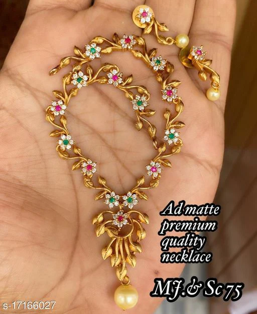 Sizzling Glittering Women Necklaces & Chains - Image 3