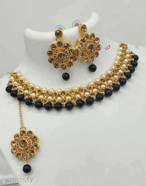 Sizzling Graceful Women Necklaces & Chains - Image 3