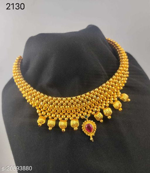 Sizzling Graceful Women Necklaces & Chains - Image 2