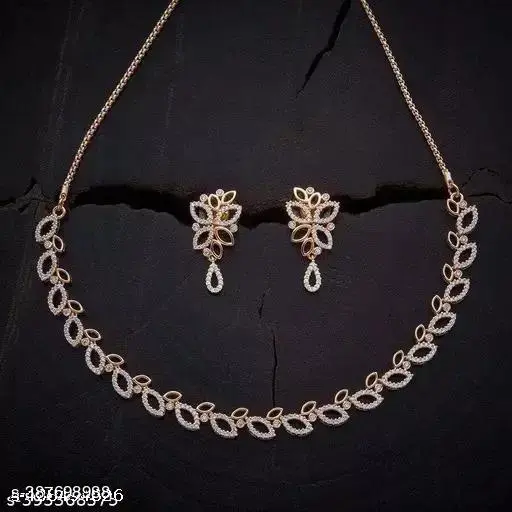 Twinkling Chic Gold-Plated Jewellery Set with Cubic Zirconia - Image 2