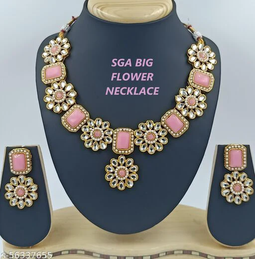 Twinkling Graceful Women Jewellery Set - Image 3