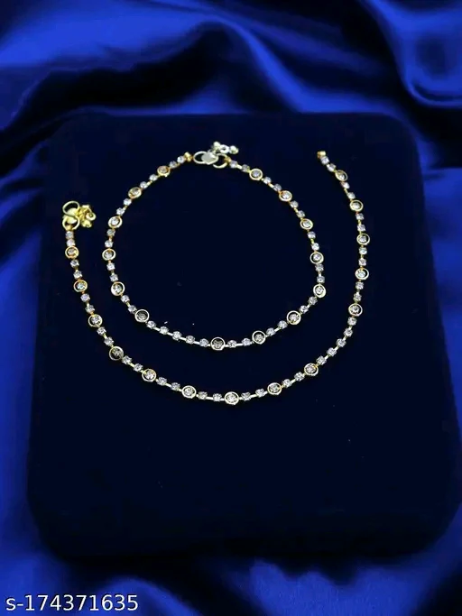 Elegant Daily Wear Gold-Plated Anklet with American Diamond - Image 3