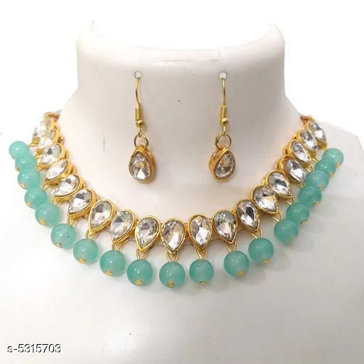 Women's Alloy Gold Plated Jewellery Set - Image 4