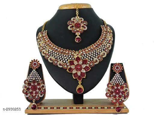 Women's Alloy Gold Plated Jewellery Set - Image 12