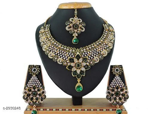 Women's Alloy Gold Plated Jewellery Set - Image 14