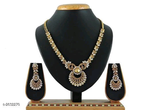 Women's Alloy Gold Plated Jewellery Set - Image 4